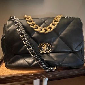 *Sold* Chanel 19